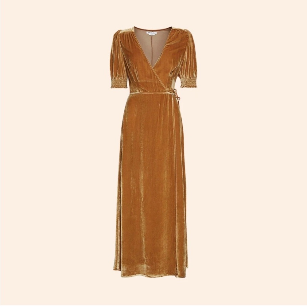 SMALL Reformation Peonie Dress